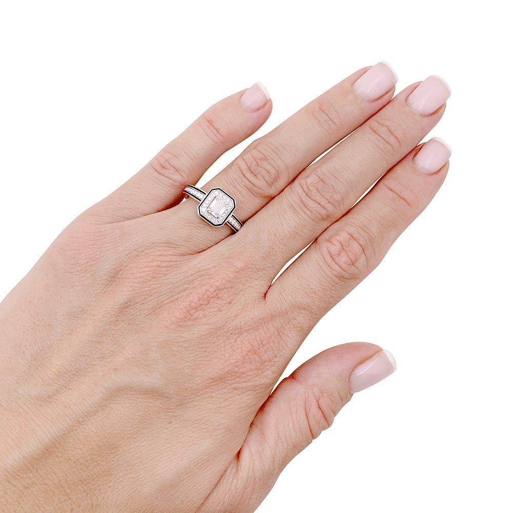 Vendome 18K White Gold Diamond Ring #5 #314247V15B 18K White Gold Vendôme Louis Cartier Wedding Band | Cartier US main image 2