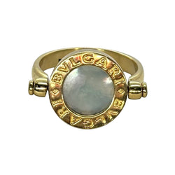 Bague BULGARI "Réversible" en or jaune, nacre et onyx - Castafiore