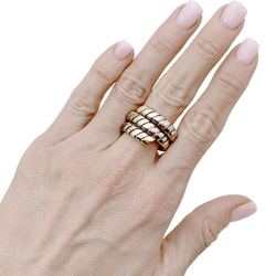 Bague BULGARI "Tubogas" en or jaune et or blanc - Castafiore