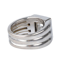 Bague carré de la maison Chopard, en or blanc 18 carats, ornée de 45 diamants - Castafiore