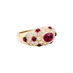 Bague CARTIER "Corinthe" en or jaune, rubis et diamants - Castafiore