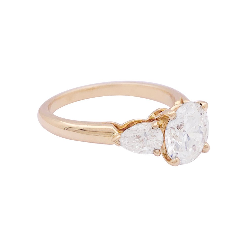 Bague CARTIER en or jaune et diamants - Castafiore