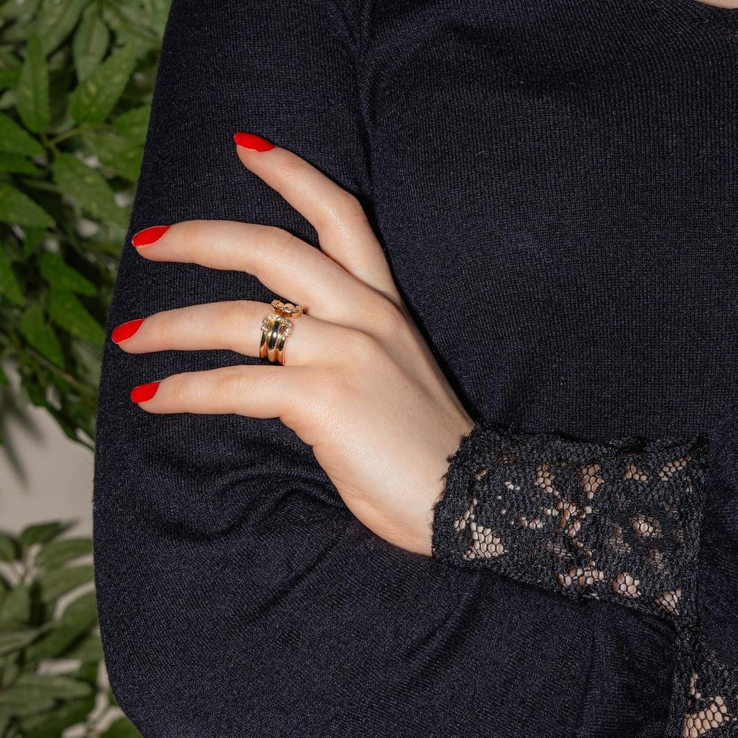 Cartier Ring C Yellow gold diamond