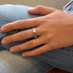 Bague CARTIER "Love" en or blanc - Castafiore