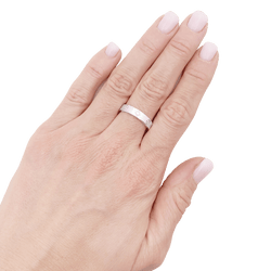 Bague Cartier "Love" en or blanc, diamant. - Castafiore