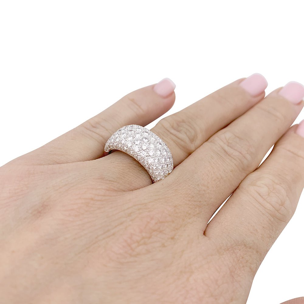 Bague CARTIER "Nouvelle Vague" en or blanc et diamants - Castafiore