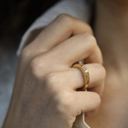 Bague CARTIER "Tank" en or jaune et diamant - Castafiore