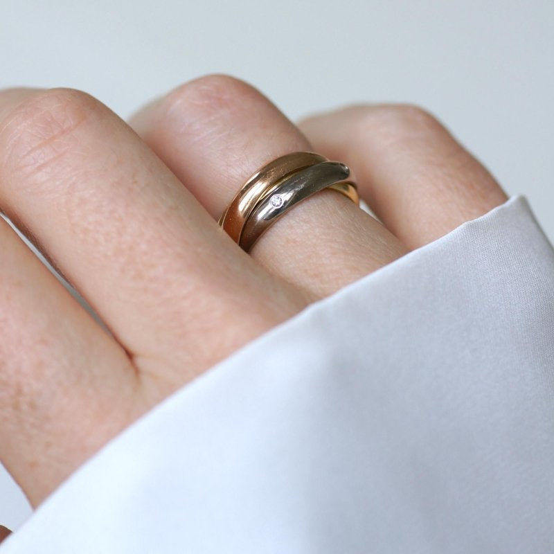 Bague Cartier Trinity 3 Ors Modèle Classique 5 Diamants Taille 49 - Castafiore