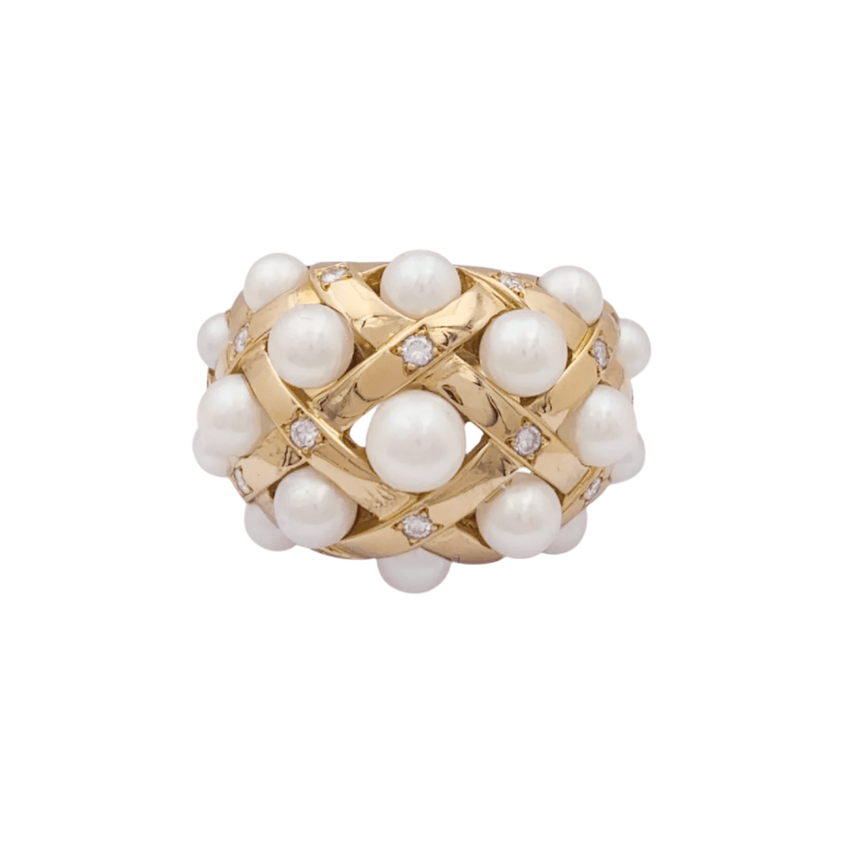 Bague CHANEL, "Baroque" en or jaune, perles et diamants. - Castafiore