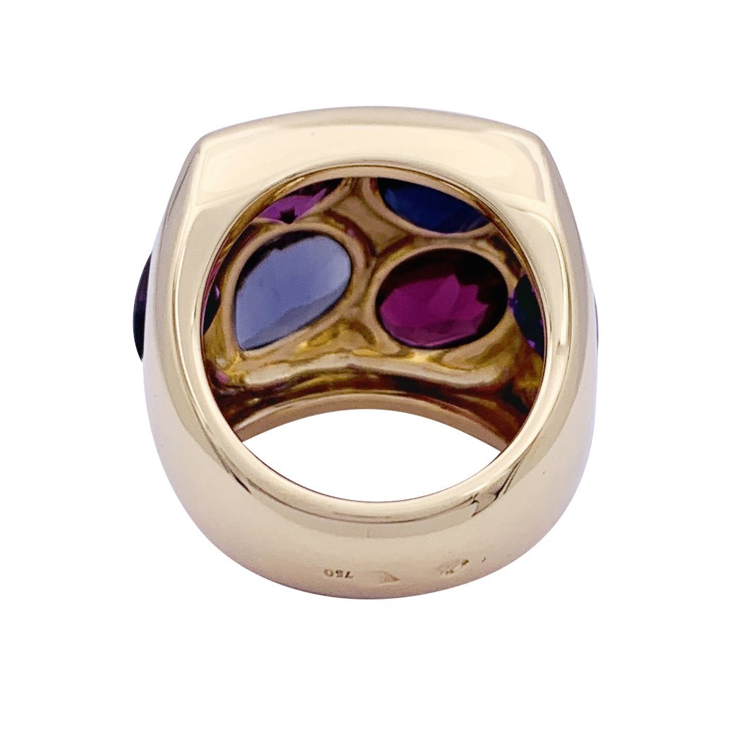 Bague CHANEL "Chevalière" en or jaune et pierres de couleur - Castafiore