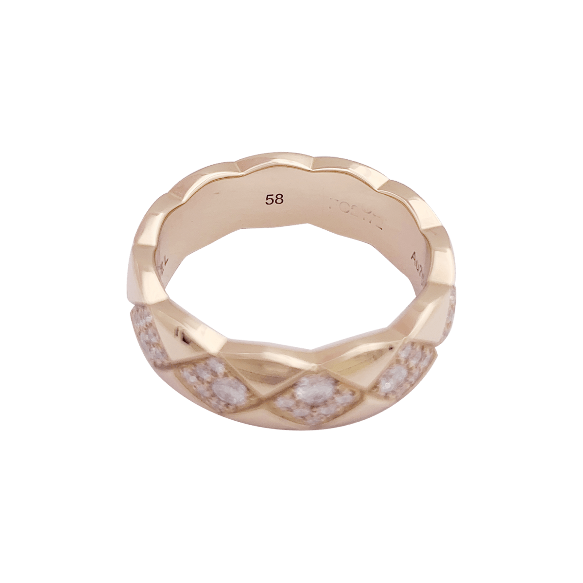 Bague CHANEL, "Coco Crush", en or beige et diamant - Castafiore