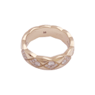 Bague CHANEL, "Coco Crush", en or beige et diamant - Castafiore