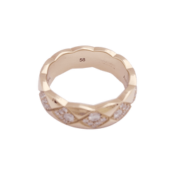Bague CHANEL, "Coco Crush", en or beige et diamant - Castafiore