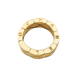 Ring Chanel, "Matelassé", yellow gold.