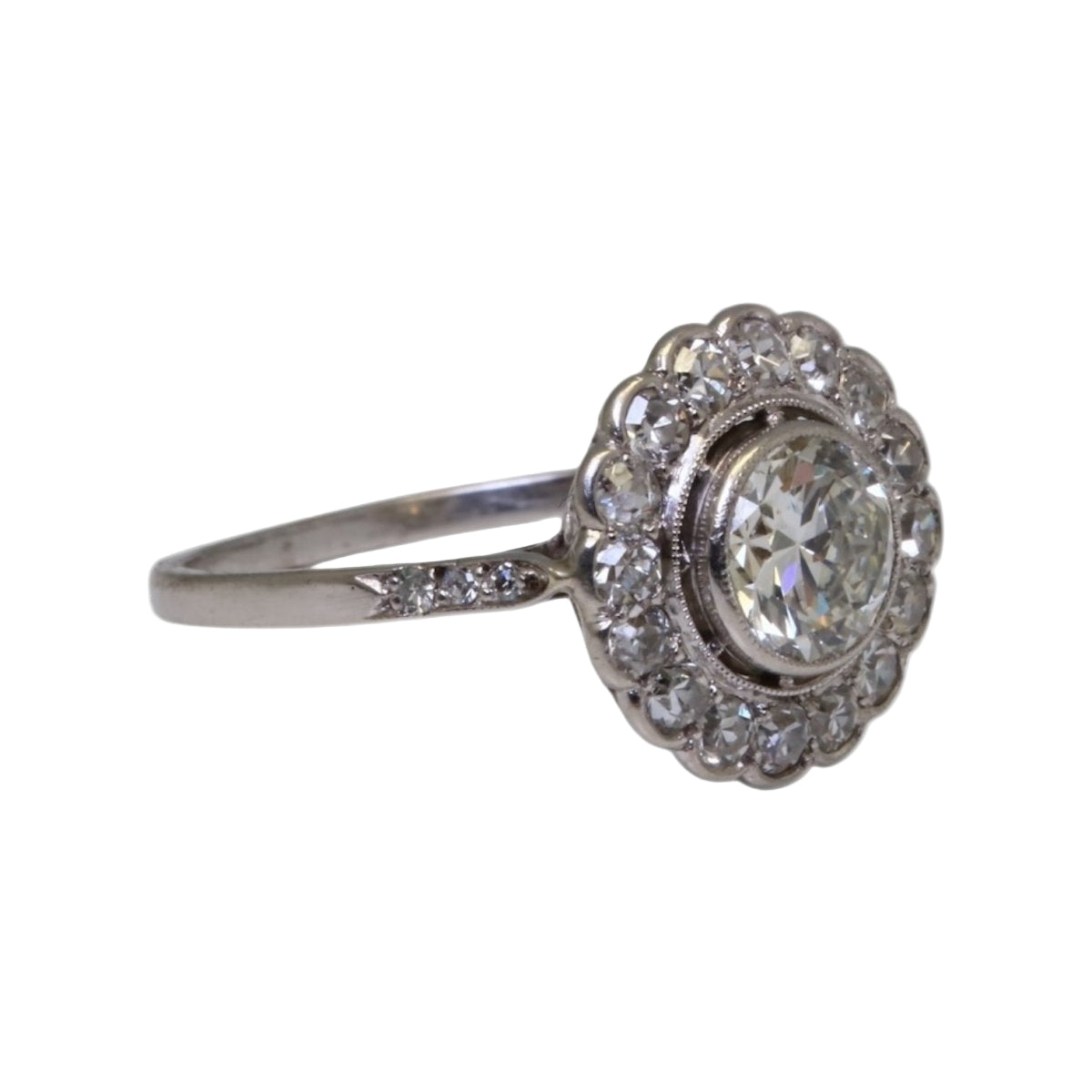 Bague Charmante en platine et diamants - Castafiore