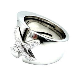 Bague CHAUMET. Collection "Liens" en or blanc et diamants - Castafiore