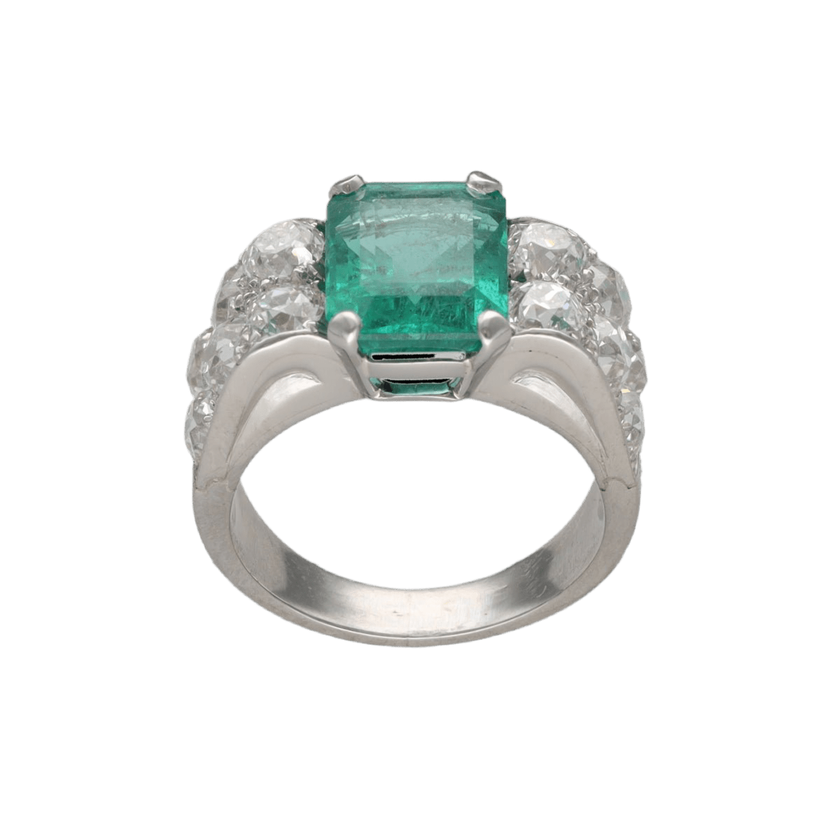 Bague CHAUMET en platine, émeraude et diamants - Castafiore