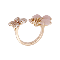 Bague CHAUMET Hortensia Aube rosée en or rose diamants saphir rose opales roses - Castafiore