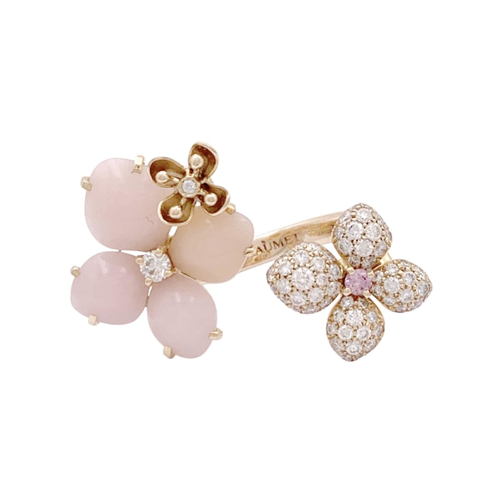 Bague CHAUMET Hortensia Aube rosée en or rose diamants saphir rose opales roses - Castafiore