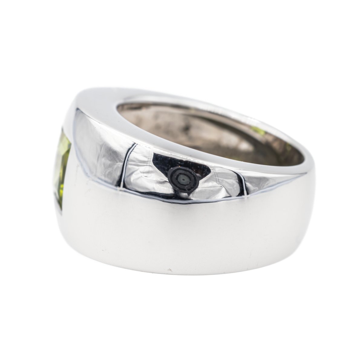 Bague CHAUMET Jonc "Bella" en or blanc et péridot - Castafiore