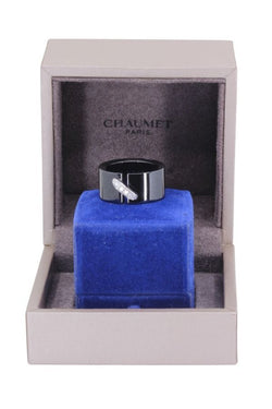Bague CHAUMET, "Lien" en or blanc, céramique et diamants - Castafiore