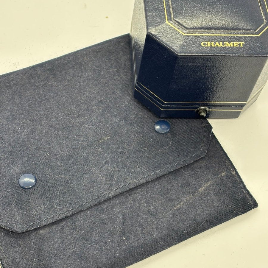 Bague CHAUMET Saphir cabochon en or jaune - Castafiore