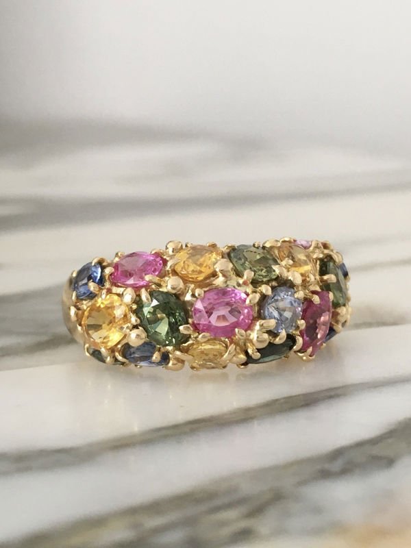 Bague CHAUMET Tutti - Frutti en or jaune 18K sertie de saphirs - Castafiore