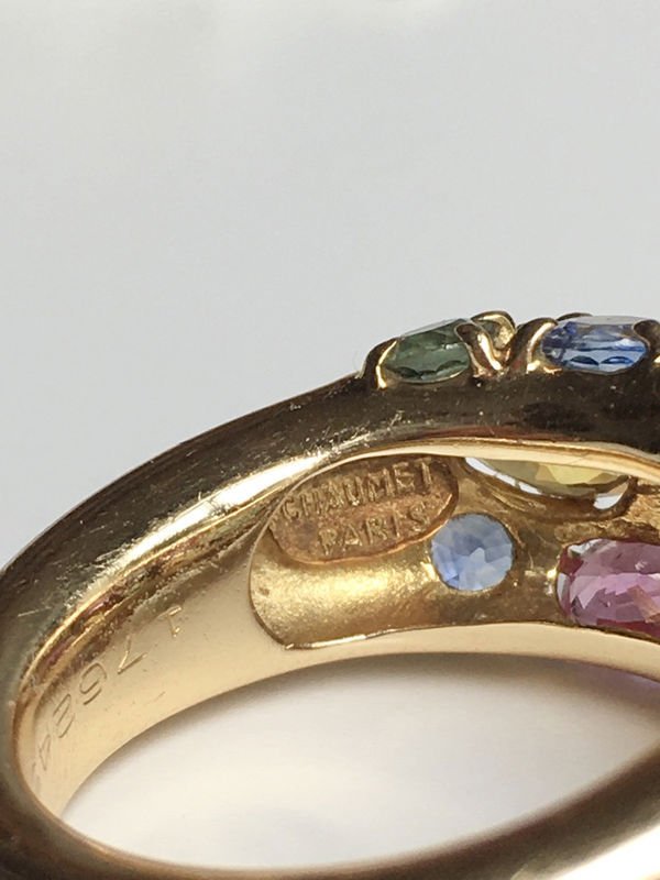 Bague CHAUMET Tutti - Frutti en or jaune 18K sertie de saphirs - Castafiore
