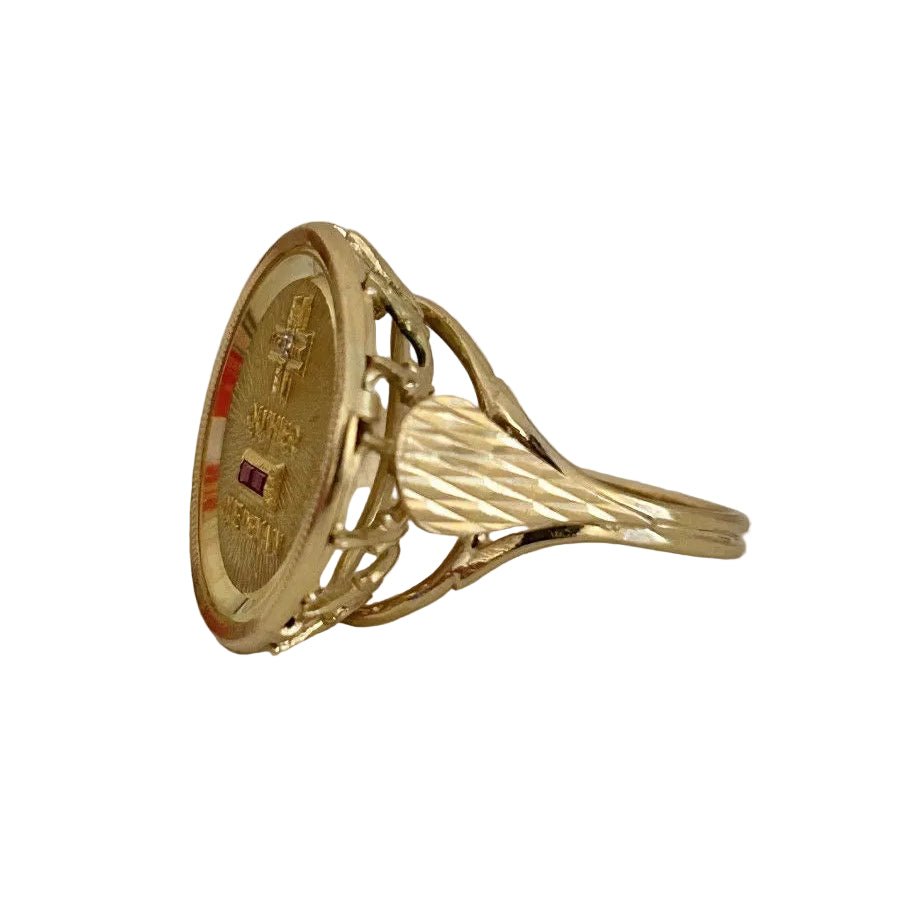 Bague Chevalière AUGIS en or jaune, rubis et diamant - Castafiore