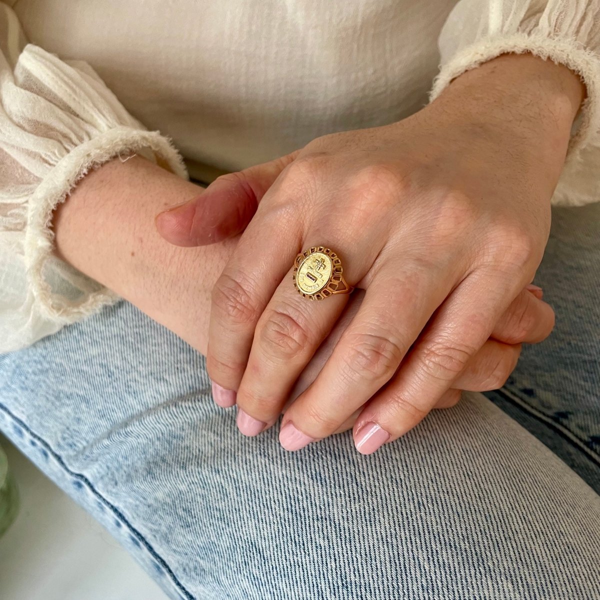 Bague chevalière Augis vintage diamant rubis en or jaune - Castafiore