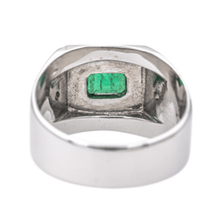 Bague Chevalière en or blanc, émeraude et diamants - Castafiore