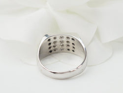 Bague chevalière en or blanc et diamants - Castafiore