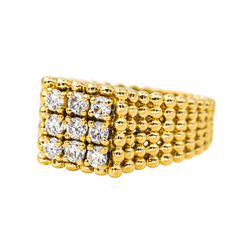 Bague Chevalière en or jaune et diamants - Castafiore