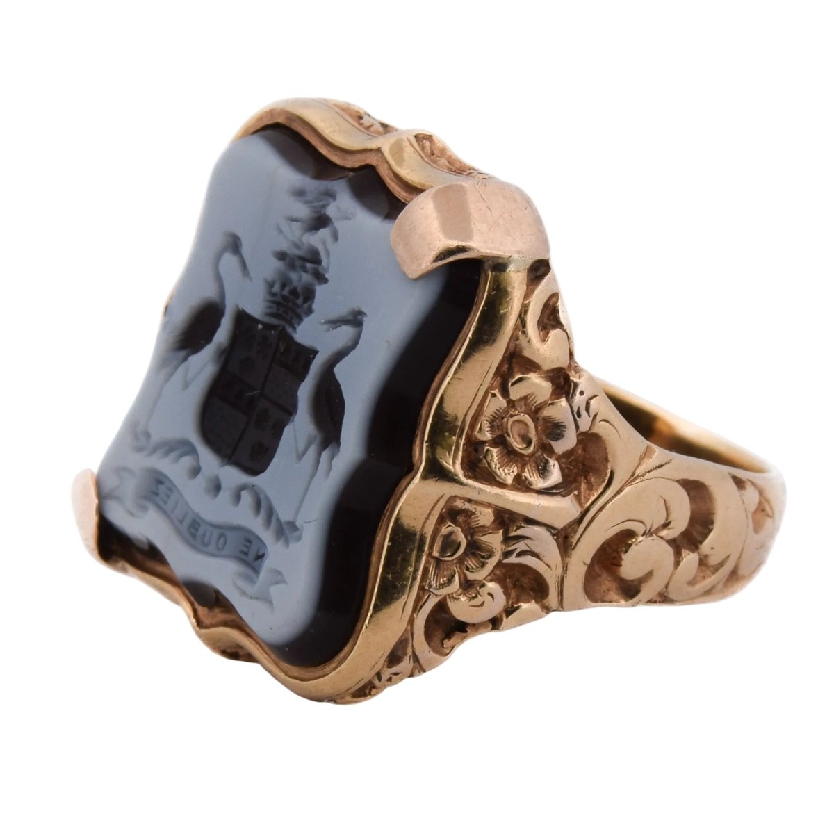Bague Chevalière en or jaune, onyx et sardonyx - Castafiore