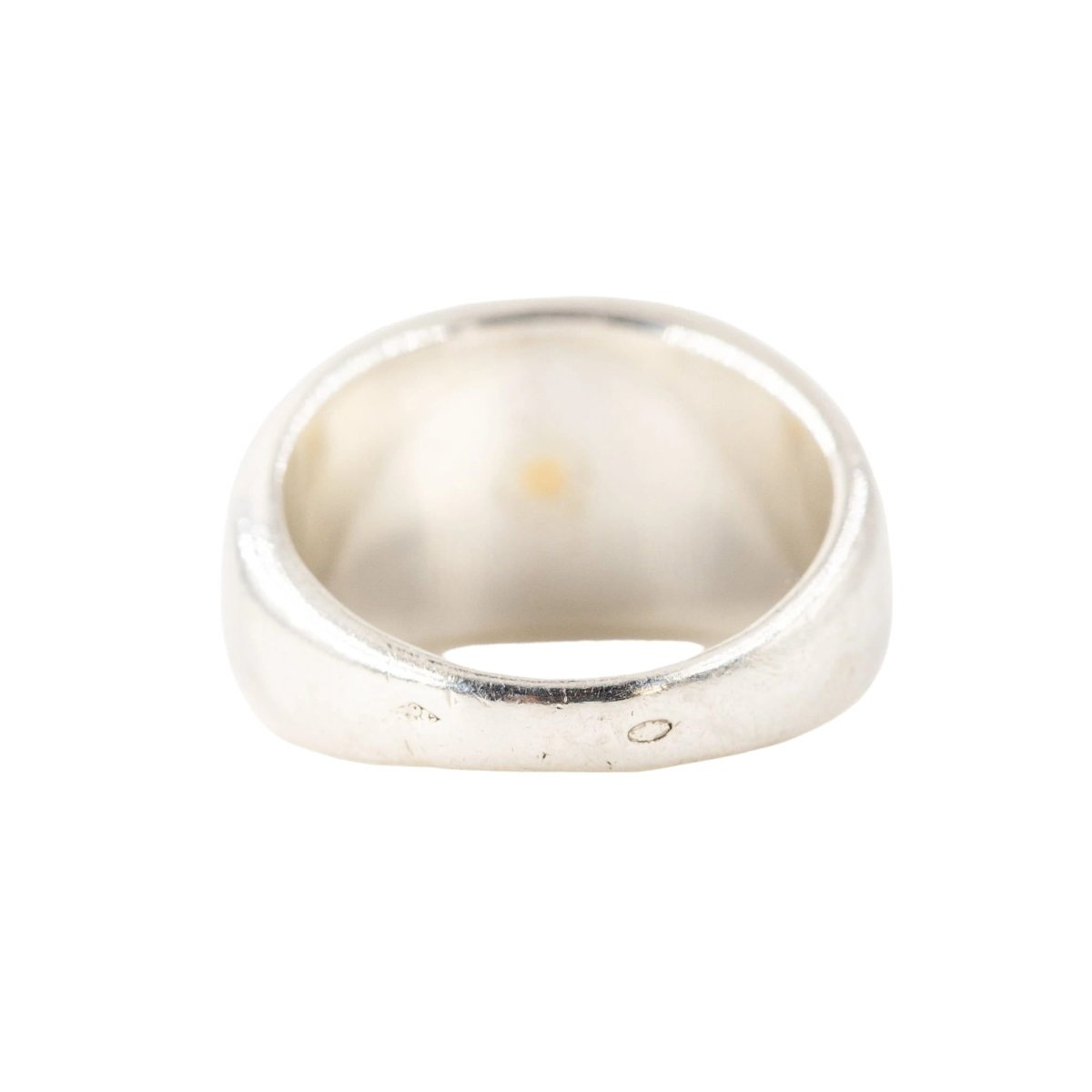 Bague Chevalière HERMÈS "Clou de selle" en argent et or jaune - Castafiore