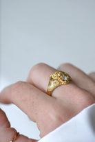 Bague Chevalière Lion Or Jaune et Diamant - Castafiore