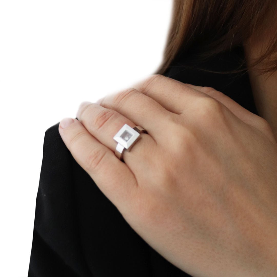 Bague CHOPARD "Happy Diamonds" en or blanc et diamant - Castafiore