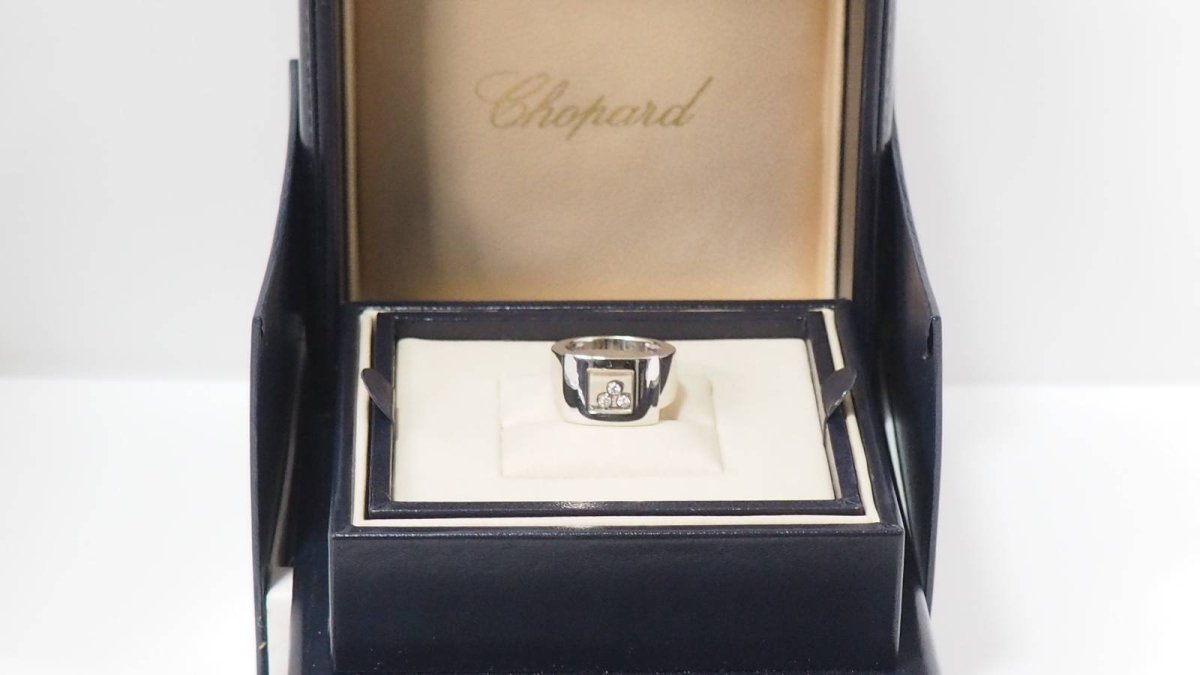 Bague Chopard Happy Diamonds en or blanc et diamants - Castafiore