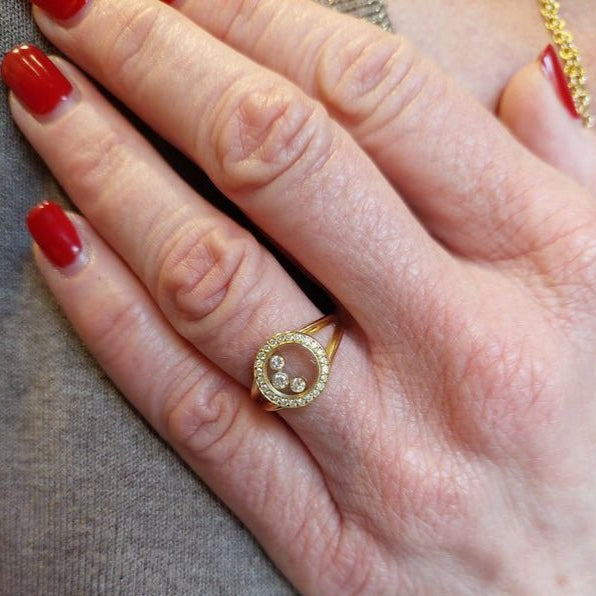 Bague Chopard "Happy Diamonds" en or jaune et diamants - Castafiore