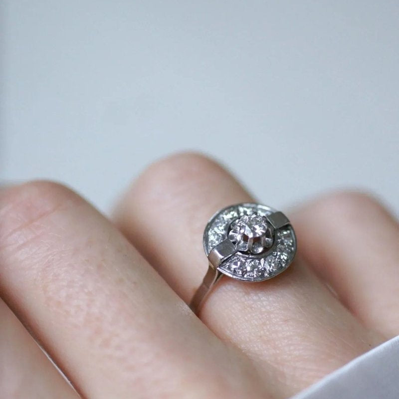 Bague Cible Art Deco Diamant Or Blanc et Platine - Castafiore