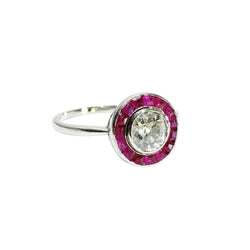Bague Cible en platine, rubis, et diamants - Castafiore