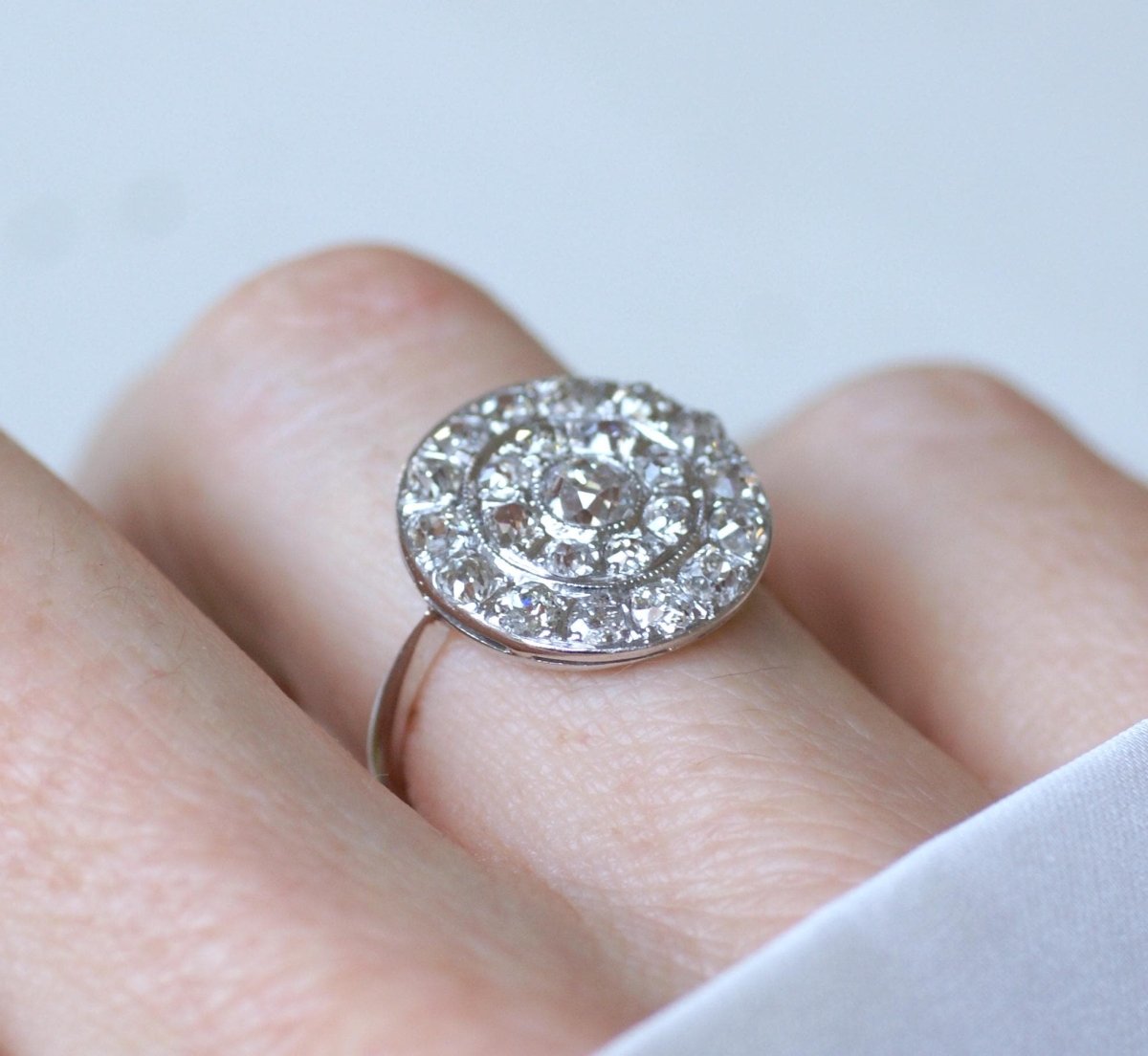 Bague Cible Ronde Art Deco Diamants 1,60 Cts - Castafiore