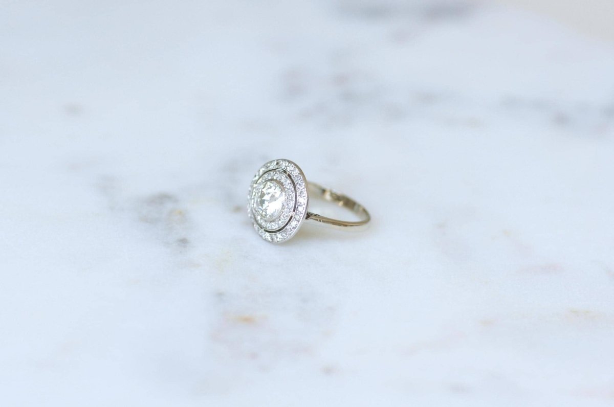 Bague Cible Ronde Art Deco Diamants 1,97 Cts - Castafiore