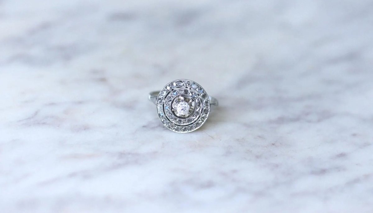 Bague Cible Ronde Art Déco Diamants - Castafiore