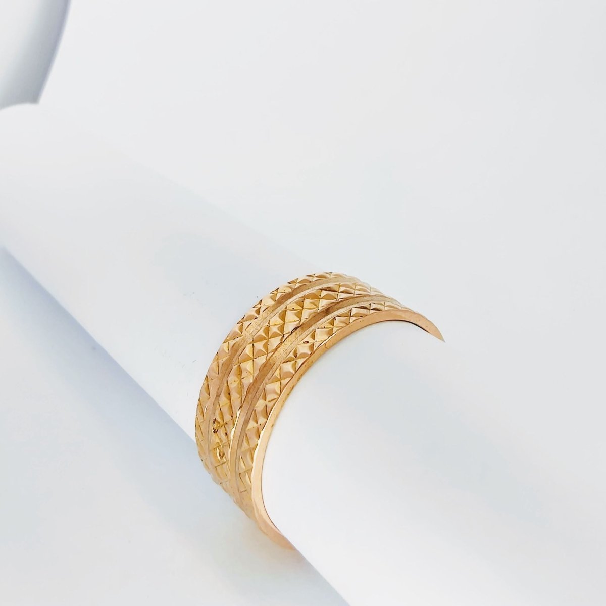 Bague ciselée en or rose - Castafiore