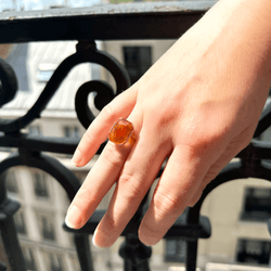 Ring citrine with cut sides