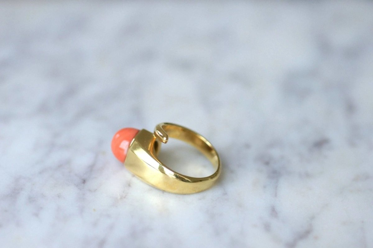 Bague clou or et corail - Castafiore