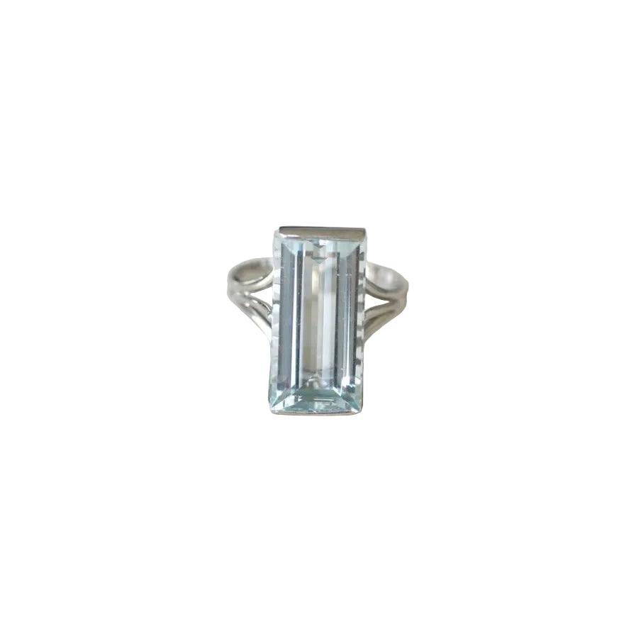 Bague Cocktail Aigue Marine 8,00 Cts sur Or Blanc - Castafiore
