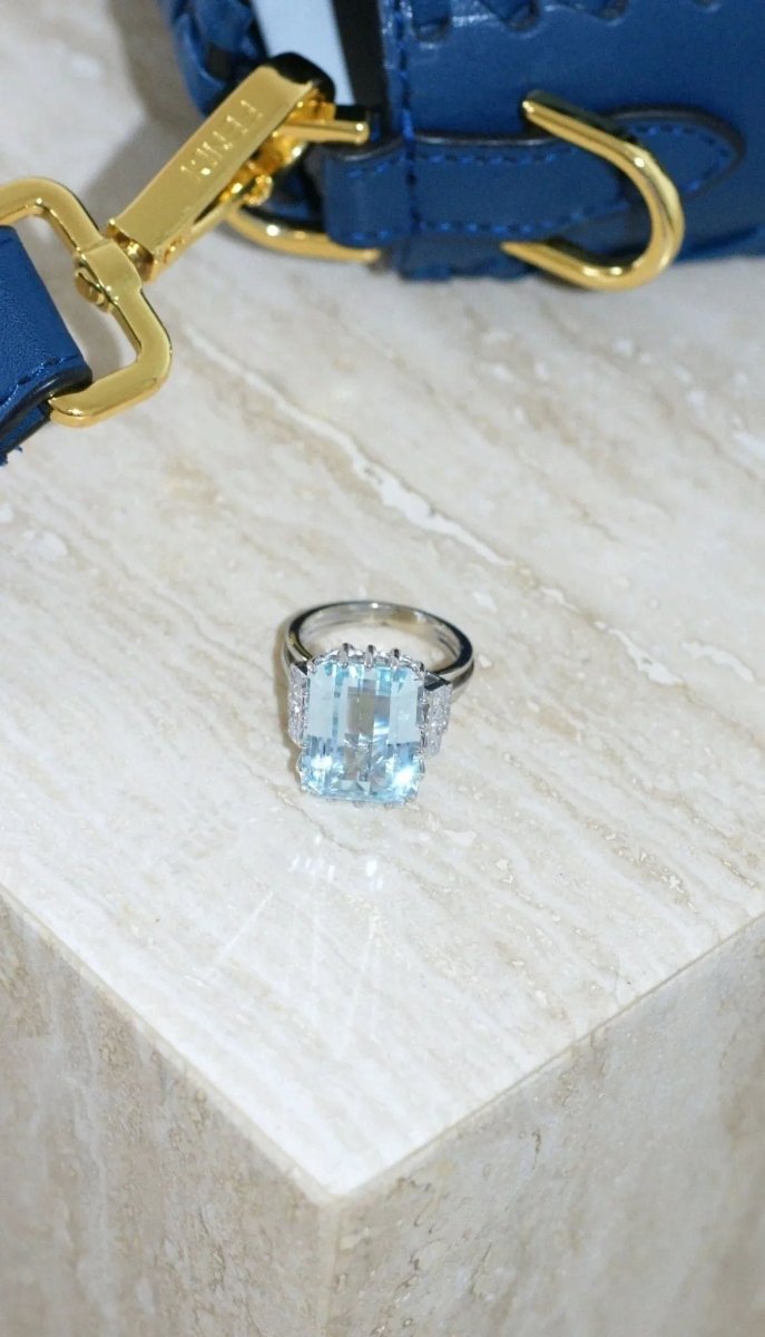 Bague Cocktail Aigue marine et diamants - Castafiore