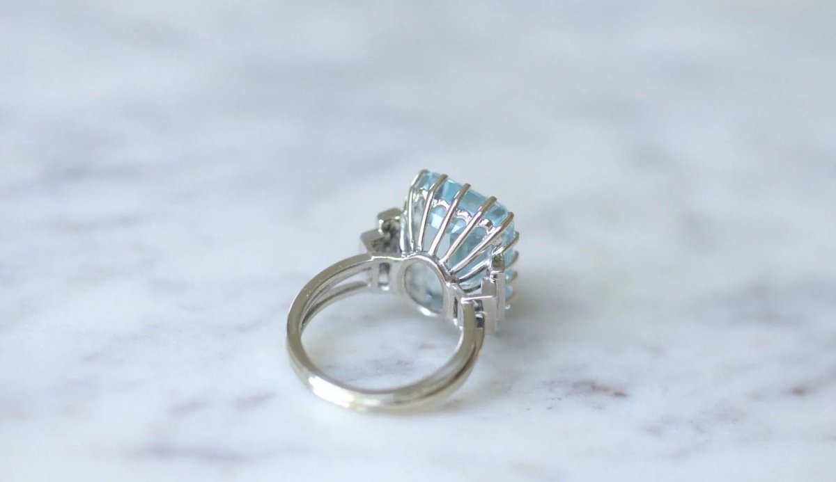 Bague Cocktail Aigue marine et diamants - Castafiore